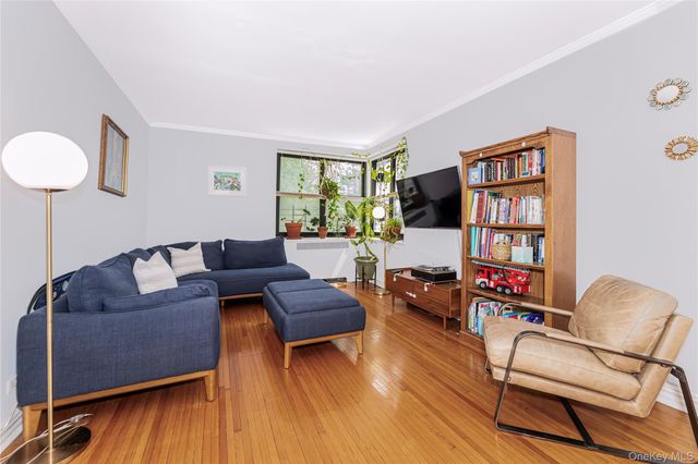 306 E Mosholu Parkway S 1D, Bronx, NY 10458