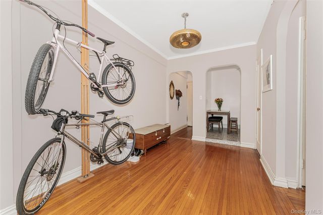 306 E Mosholu Parkway S 1D, Bronx, NY 10458