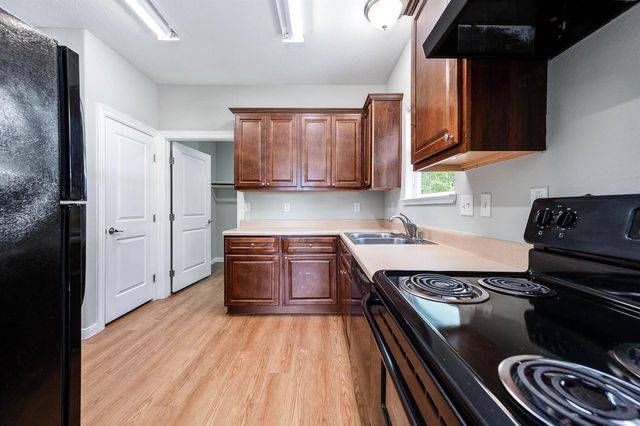 1530 1st Avenue N, Texas City, TX 77590