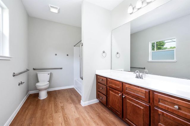 1530 1st Avenue N, Texas City, TX 77590