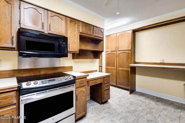 403 N Michot Road, Lafayette, LA 70508