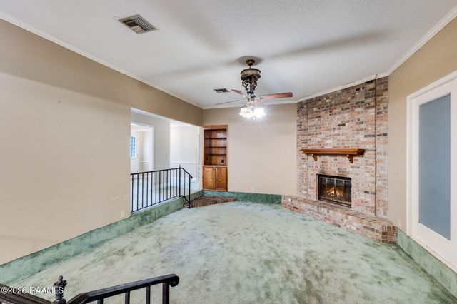 403 N Michot Road, Lafayette, LA 70508