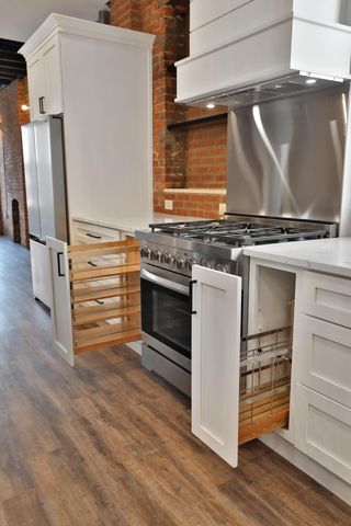 370 S Washington Avenue, Columbus, OH 43215