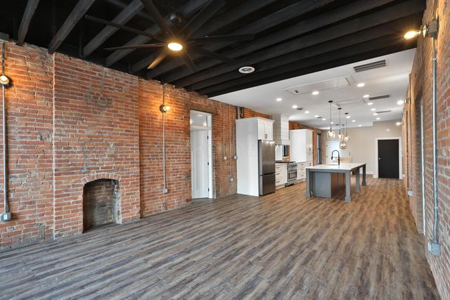 370 S Washington Avenue, Columbus, OH 43215