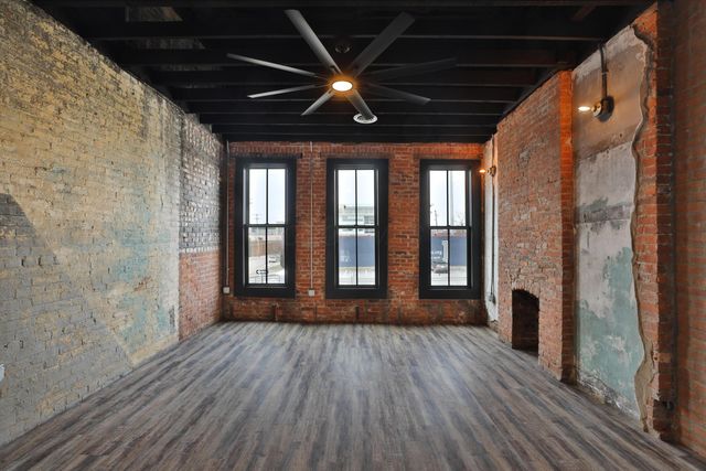 370 S Washington Avenue, Columbus, OH 43215