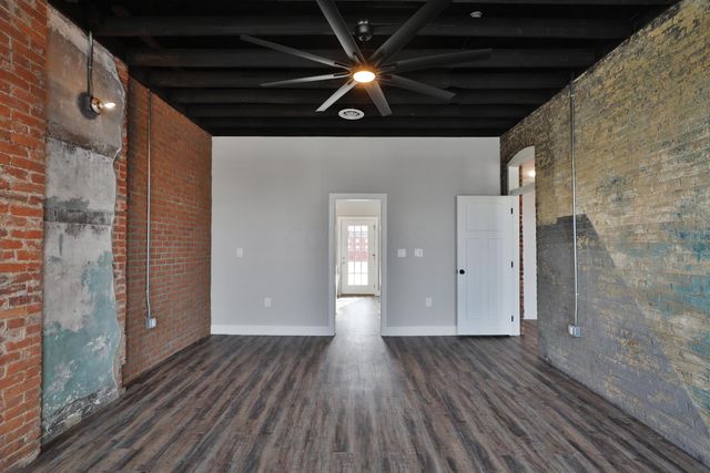 370 S Washington Avenue, Columbus, OH 43215