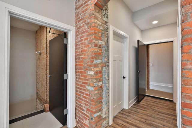 370 S Washington Avenue, Columbus, OH 43215