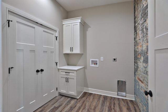 370 S Washington Avenue, Columbus, OH 43215