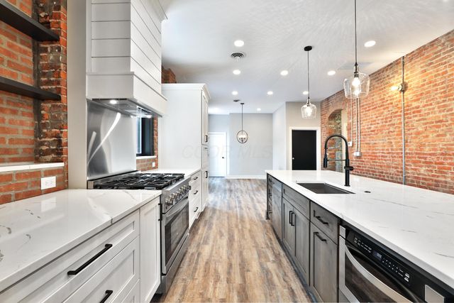 370 S Washington Avenue, Columbus, OH 43215