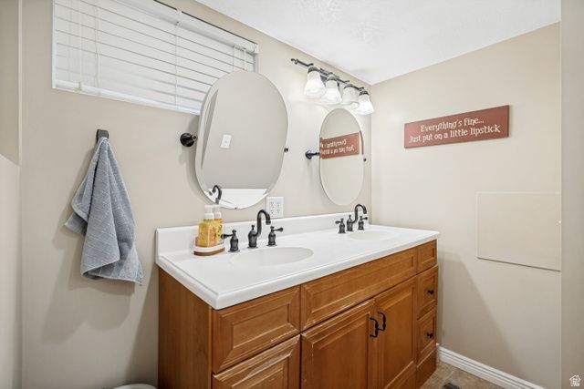 2333 E LAKEVIEW DR, Salt Lake City, UT 84109