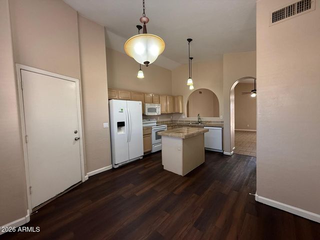 1770 S SADDLE Street, Gilbert, AZ 85233