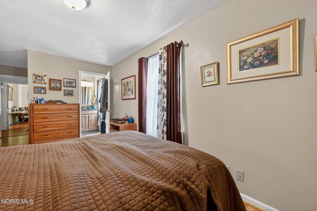 1204 Higley Street, Toledo, OH 43612