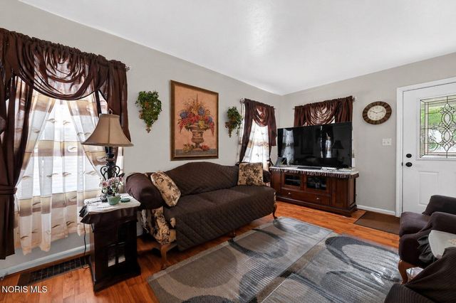 1204 Higley Street, Toledo, OH 43612