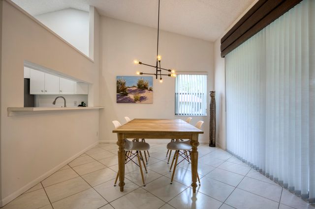 7520 Lexington Club Boulevard A, Delray Beach, FL 33446