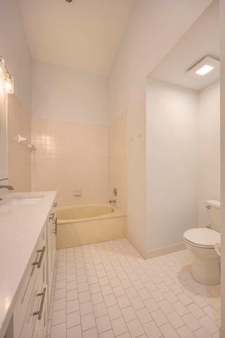 7520 Lexington Club Boulevard A, Delray Beach, FL 33446