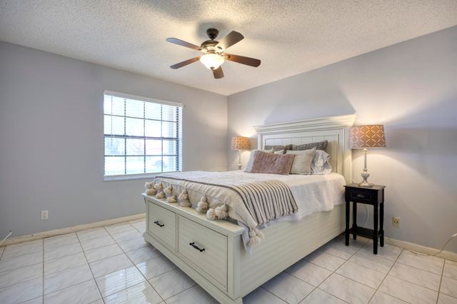 7520 Lexington Club Boulevard A, Delray Beach, FL 33446