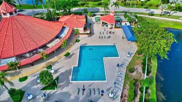 7520 Lexington Club Boulevard A, Delray Beach, FL 33446