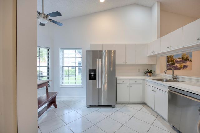 7520 Lexington Club Boulevard A, Delray Beach, FL 33446