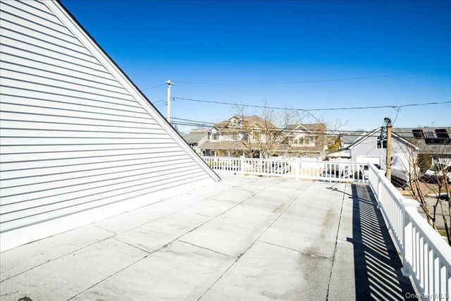 34 Jackson Place, Massapequa, NY 11758