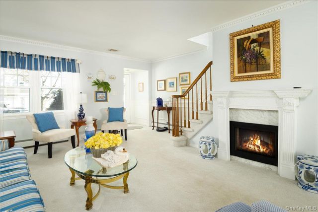 34 Jackson Place, Massapequa, NY 11758