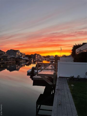 34 Jackson Place, Massapequa, NY 11758