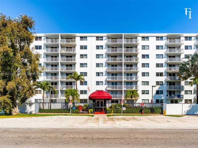 1251 NE 108th St 108, Miami, FL 33161