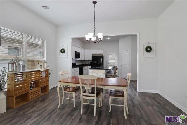 1030 Gentle Wind Dr, Baton Rouge, LA 70820