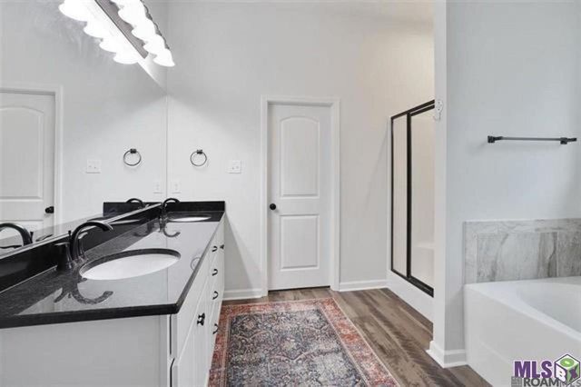 1030 Gentle Wind Dr, Baton Rouge, LA 70820