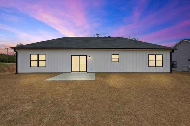 7879 E Highway 19, Loris, SC 29569
