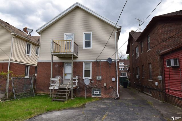 12033 Santa Rosa Street, Detroit, MI 48204