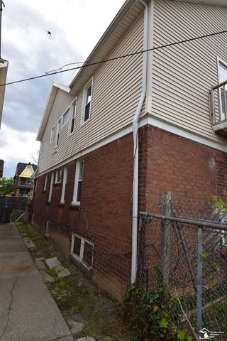 12033 Santa Rosa Street, Detroit, MI 48204