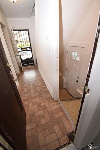 12033 Santa Rosa Street, Detroit, MI 48204