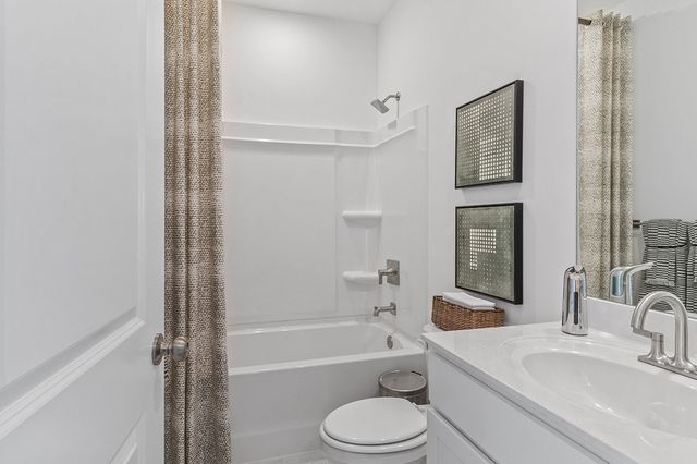 5401 Dunbar Dr, Old Hickory, TN 37138