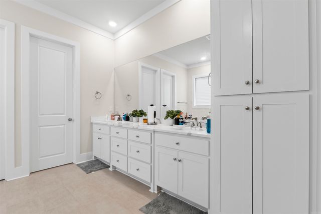 75 Lucia Lane, Maumelle, AR 72113