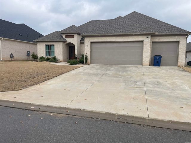 75 Lucia Lane, Maumelle, AR 72113