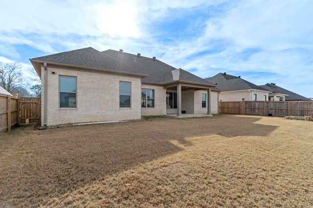 75 Lucia Lane, Maumelle, AR 72113