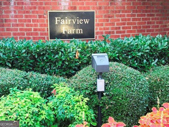 377 Fairbrook Circle, Marietta, GA 30067