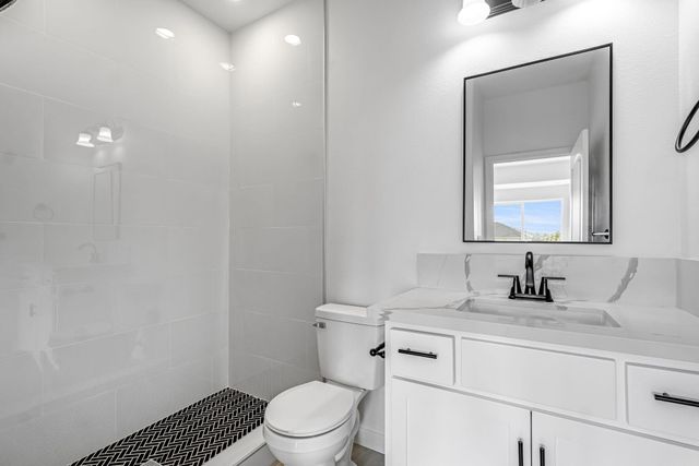 36328 Highway 145, Madera, CA 93636