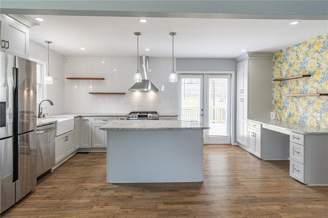 1660 White Oak Way, Decatur, GA 30032