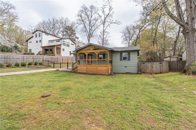 1660 White Oak Way, Decatur, GA 30032