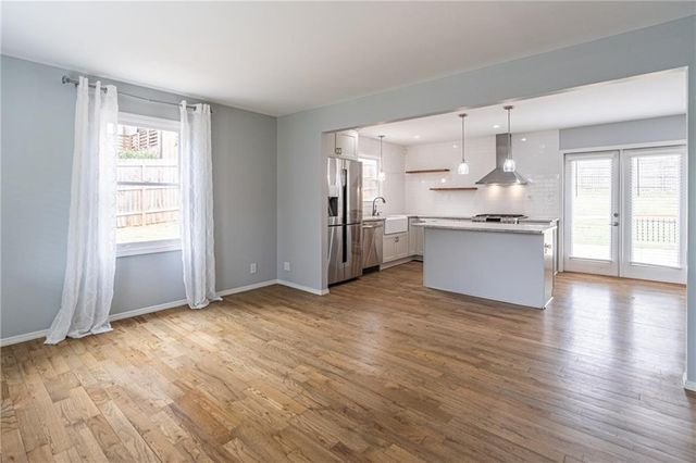 1660 White Oak Way, Decatur, GA 30032