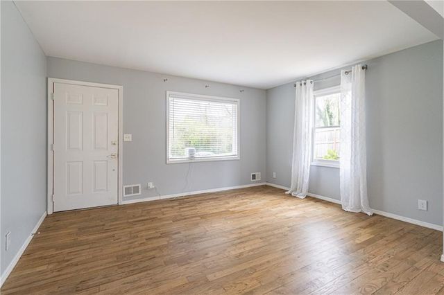 1660 White Oak Way, Decatur, GA 30032