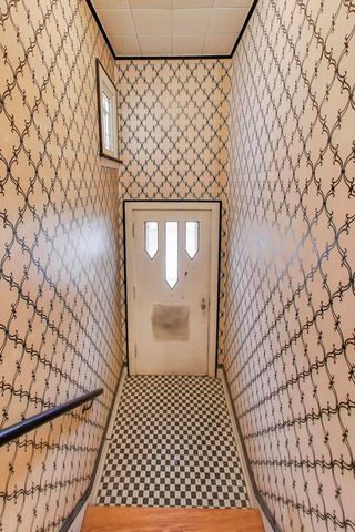 1601 Sherman Place, Des Plaines, IL 60016