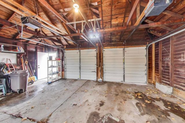 1601 Sherman Place, Des Plaines, IL 60016