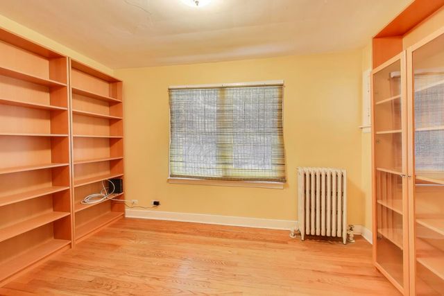 1601 Sherman Place, Des Plaines, IL 60016