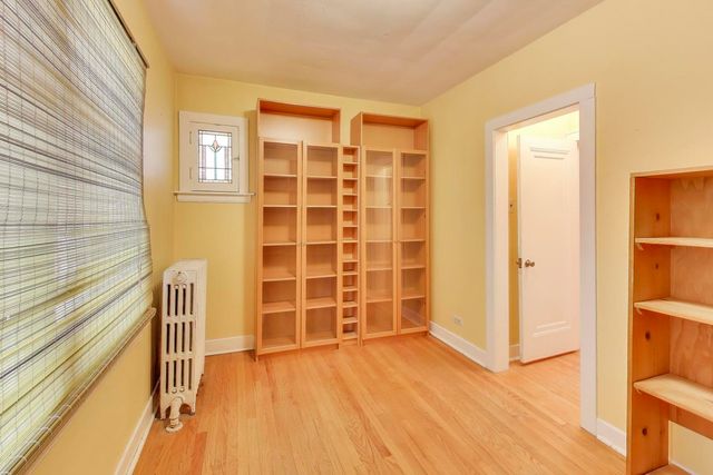 1601 Sherman Place, Des Plaines, IL 60016