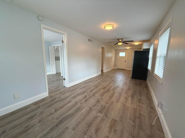 27 NW 11th Avenue, Delray Beach, FL 33444