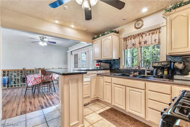 430 Hillsdale Street, Sebring, OH 44672