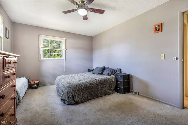 430 Hillsdale Street, Sebring, OH 44672