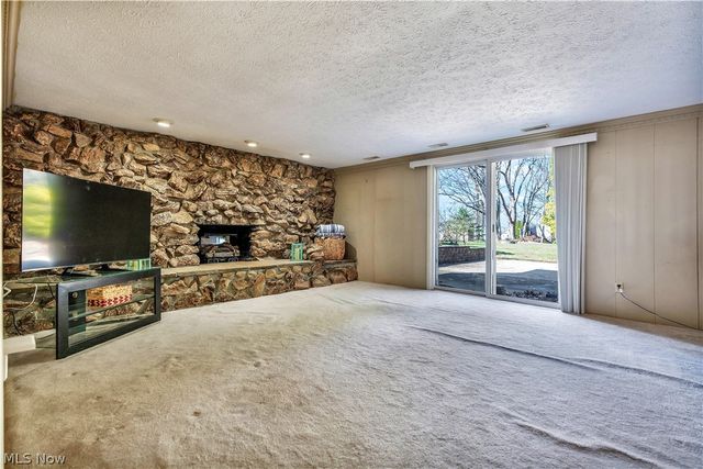 430 Hillsdale Street, Sebring, OH 44672